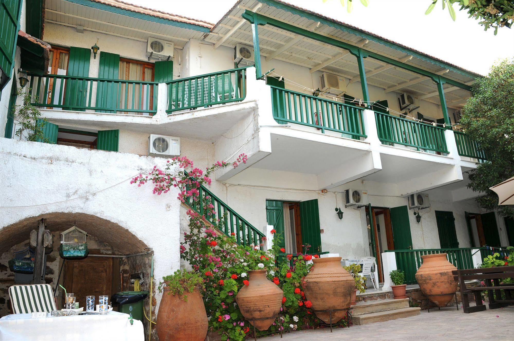 Topakas House Kampochora  Extérieur photo