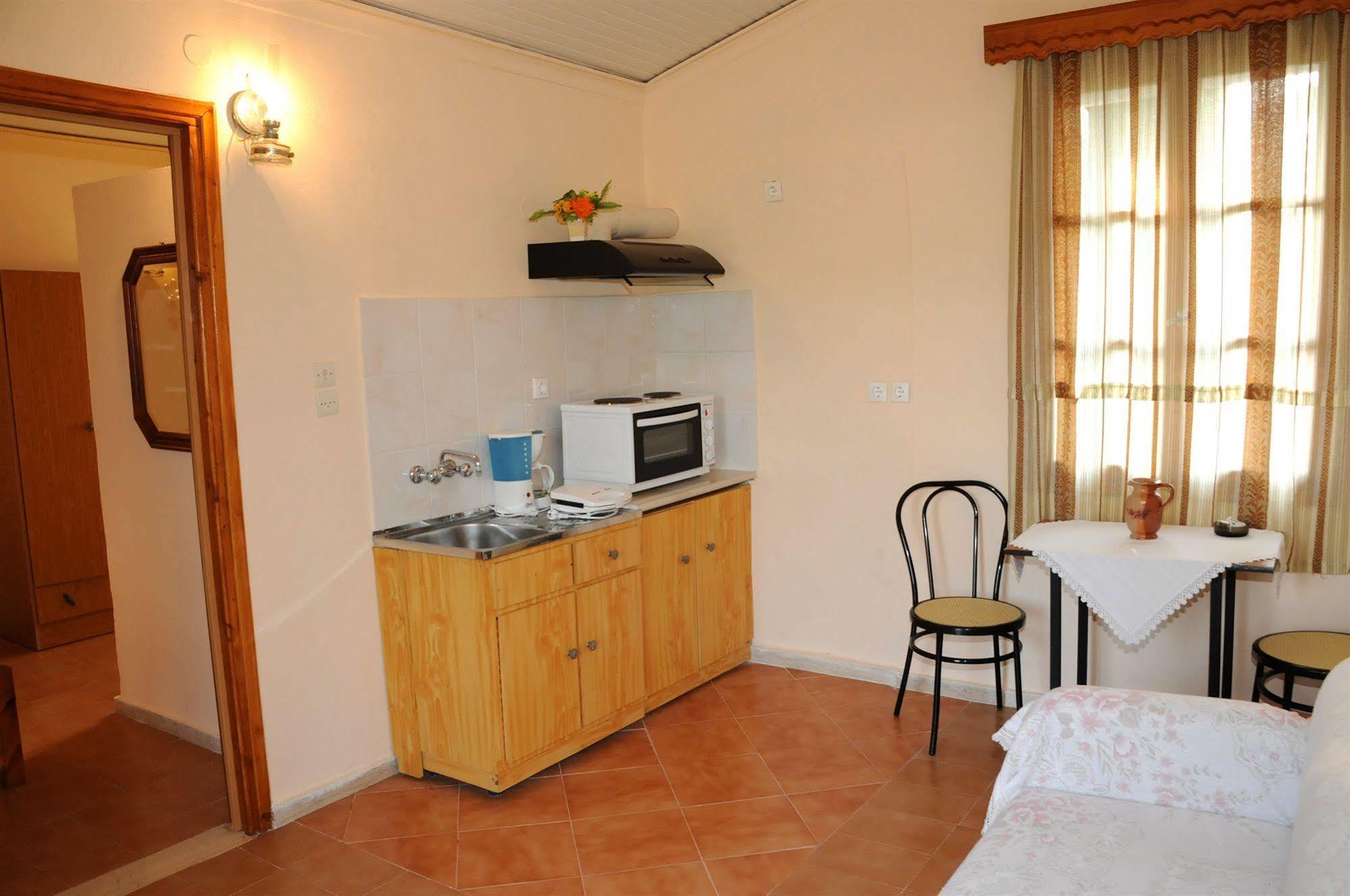 Topakas House Kampochora  Extérieur photo